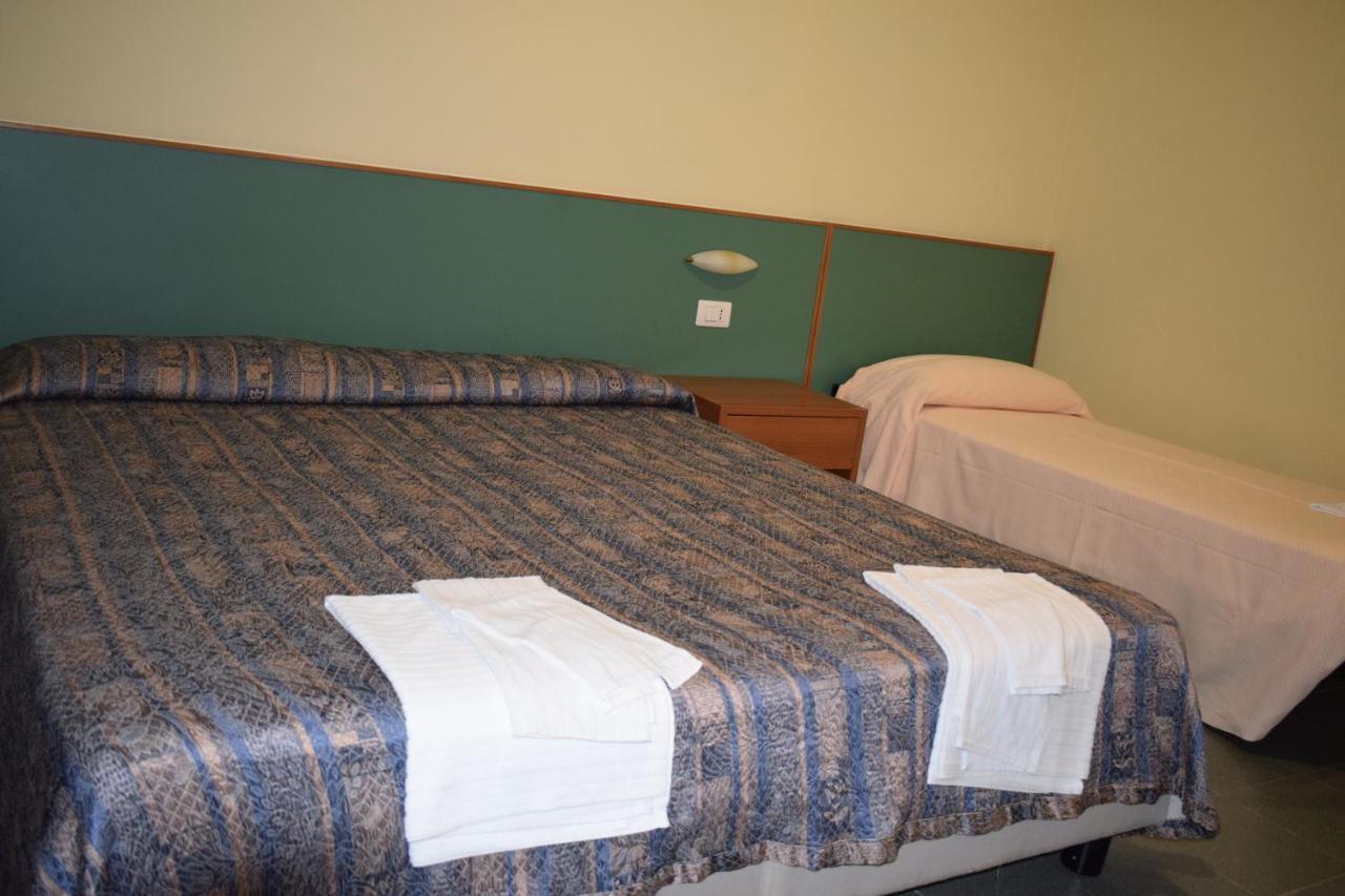 Hotel River Civitella Roveto Eksteriør billede